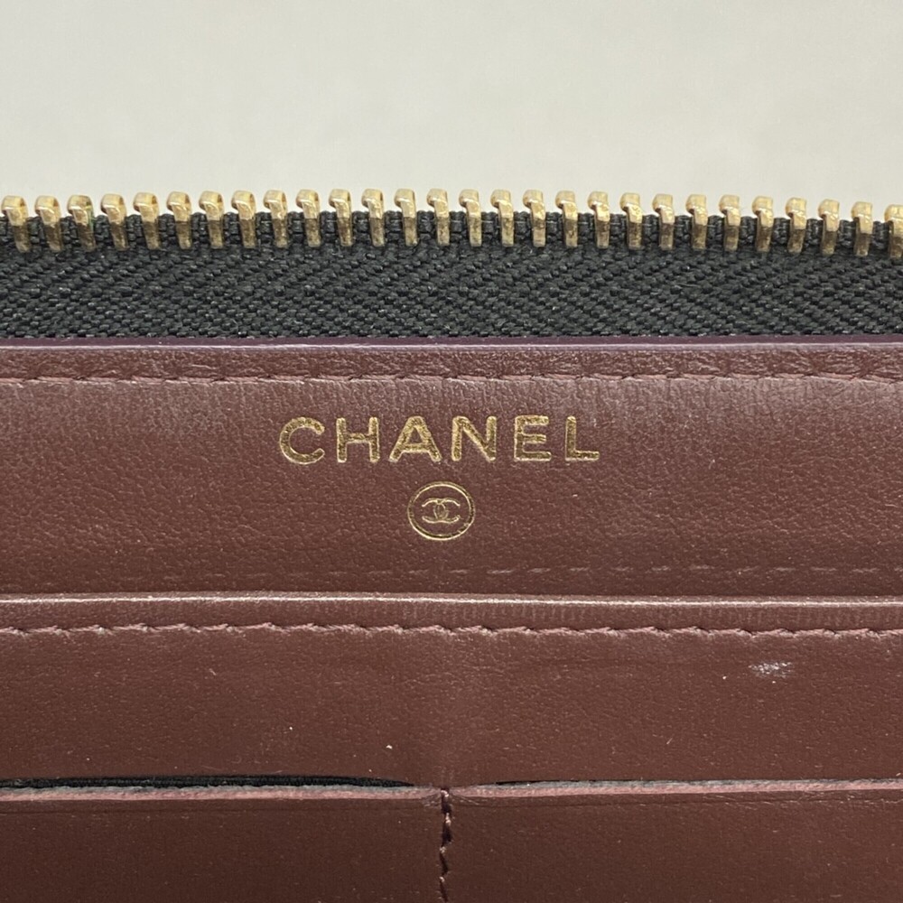 CHANEL Authentic Black Caviar Leather Wallet - Picture 4 of 8